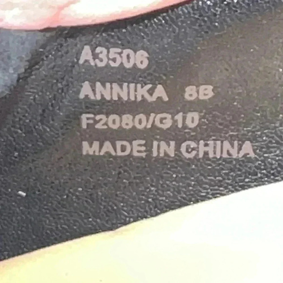 COACH " ANNIKA" ANKLE BOOTS. RETAIL $389. - Picture 12 of 12